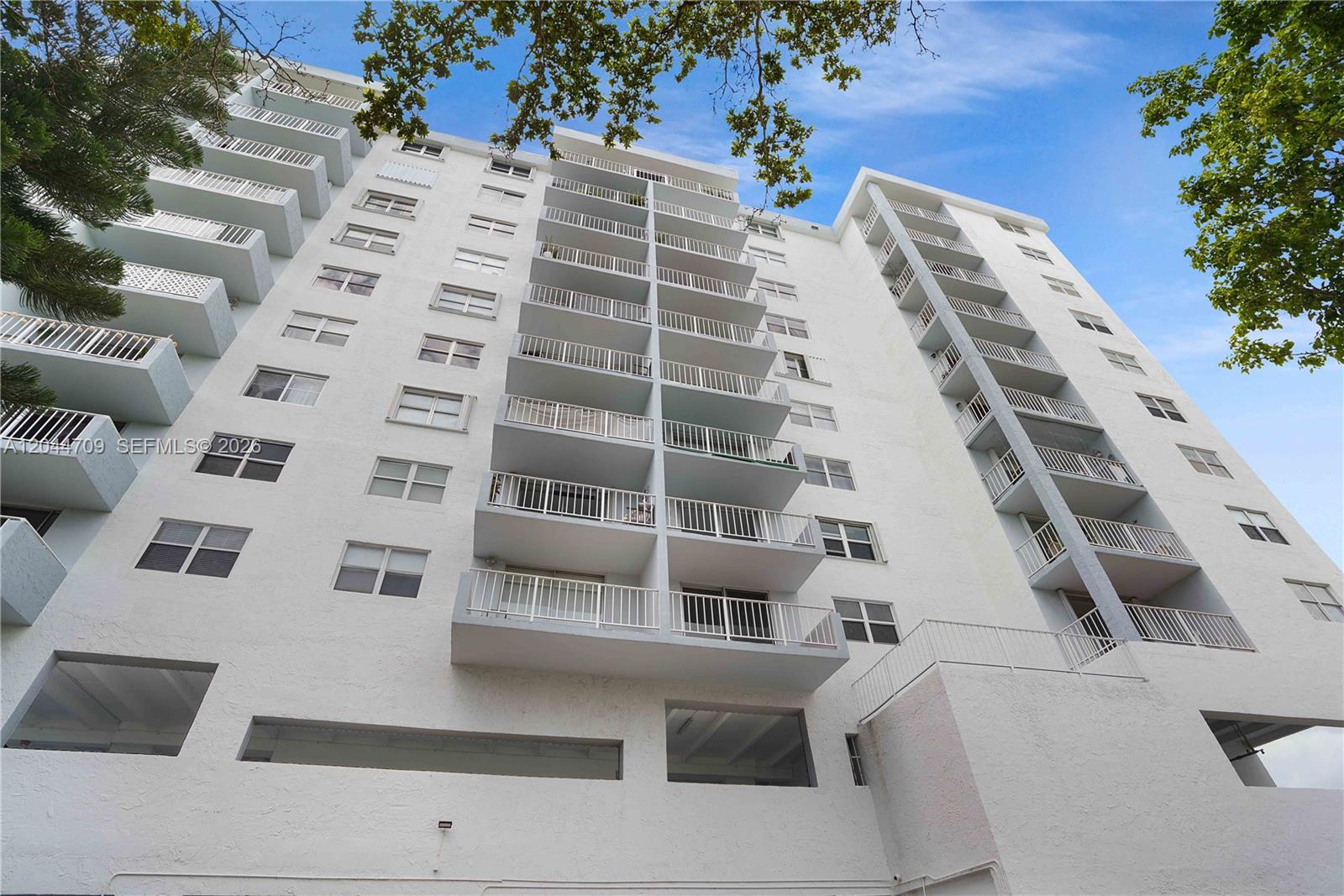 6900 Bay Drive 3h Property Photo 39