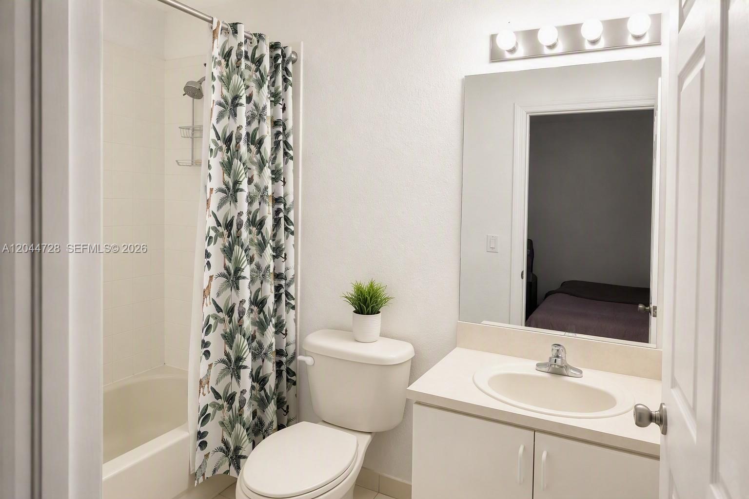 9133 Sw 152nd Path Property Photo 16