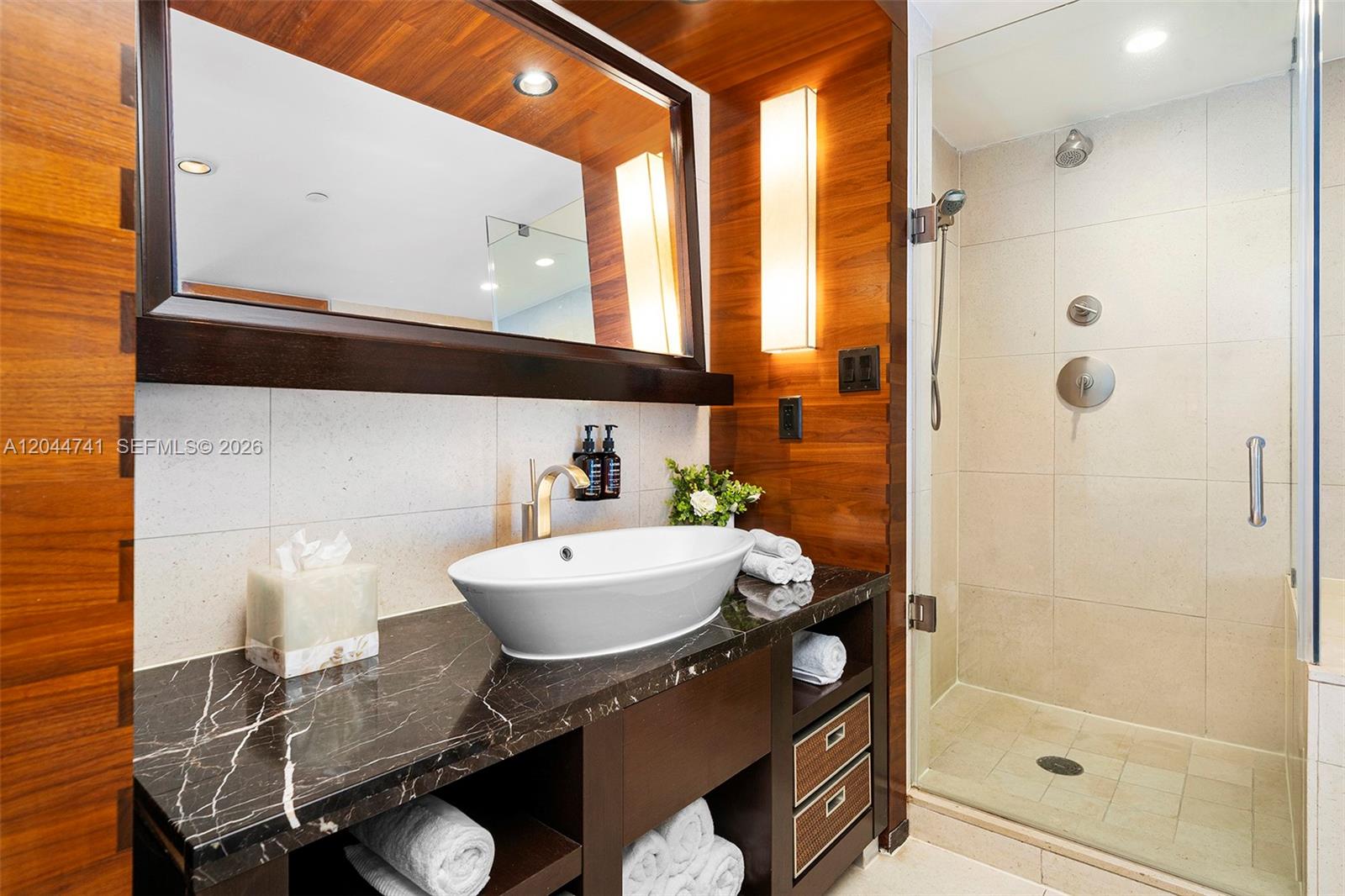 A12044741 Property Photo 30