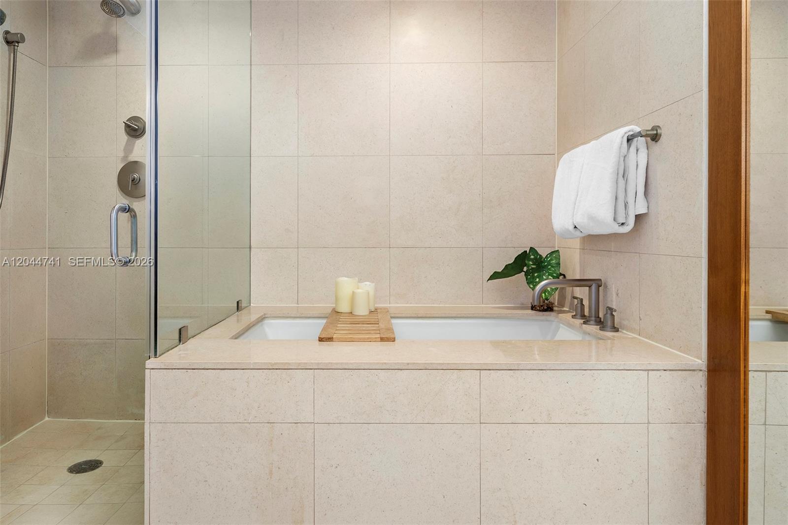 A12044741 Property Photo 31