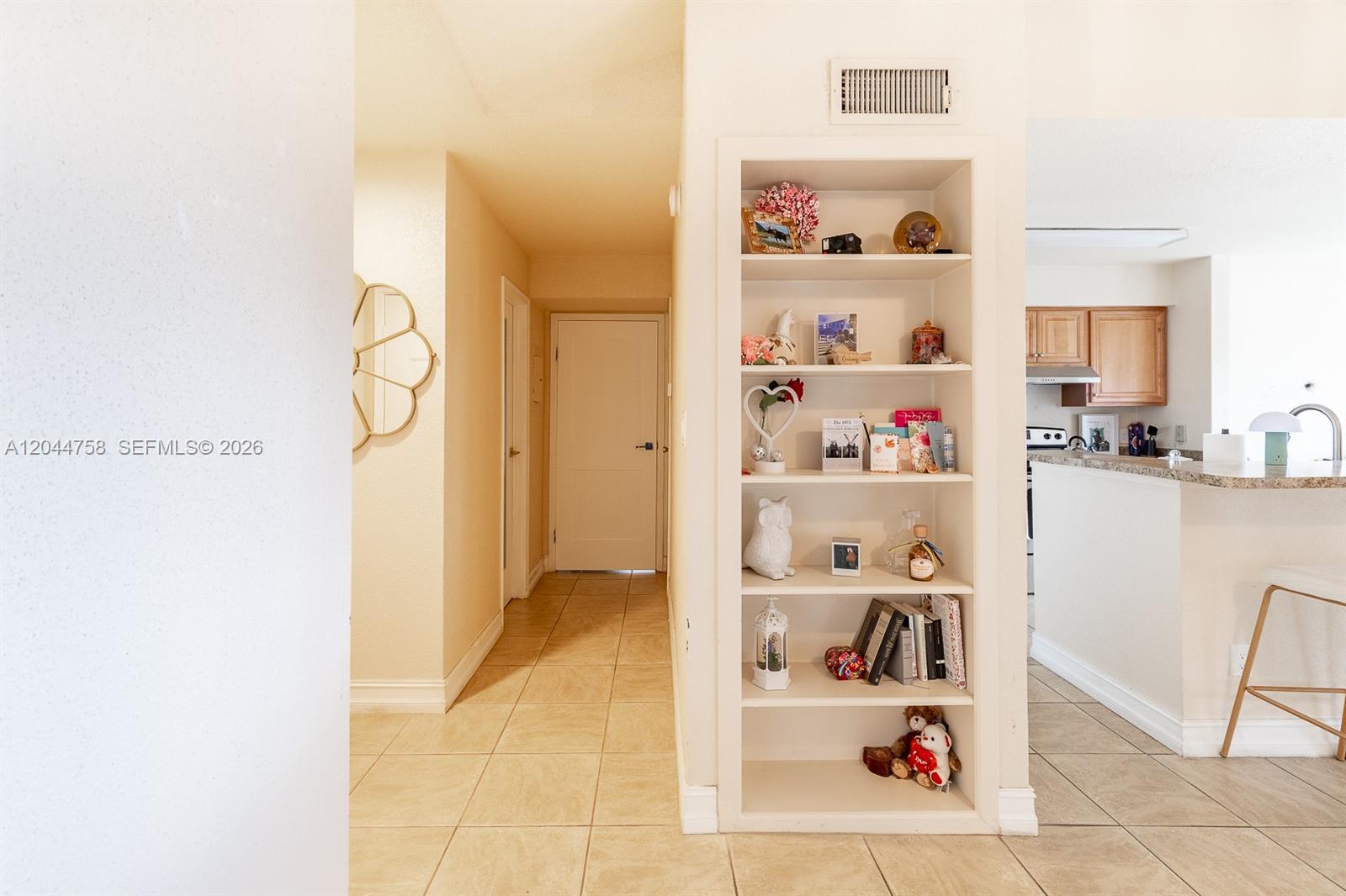 A12044758 Property Photo 15