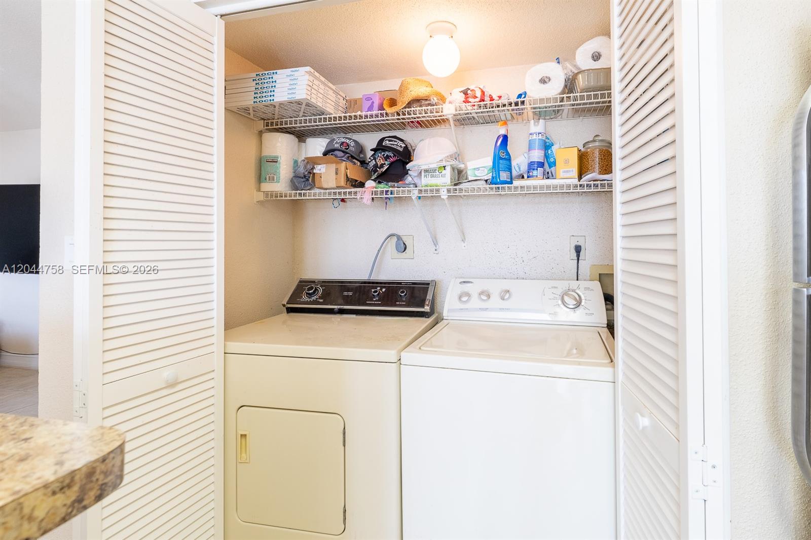 A12044758 Property Photo 22