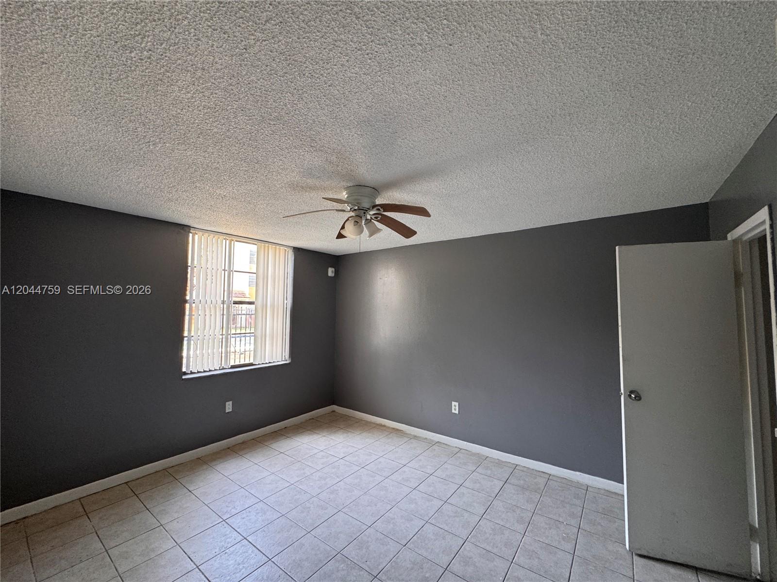 1756 Nw 55th Avenue 101 Property Photo 2