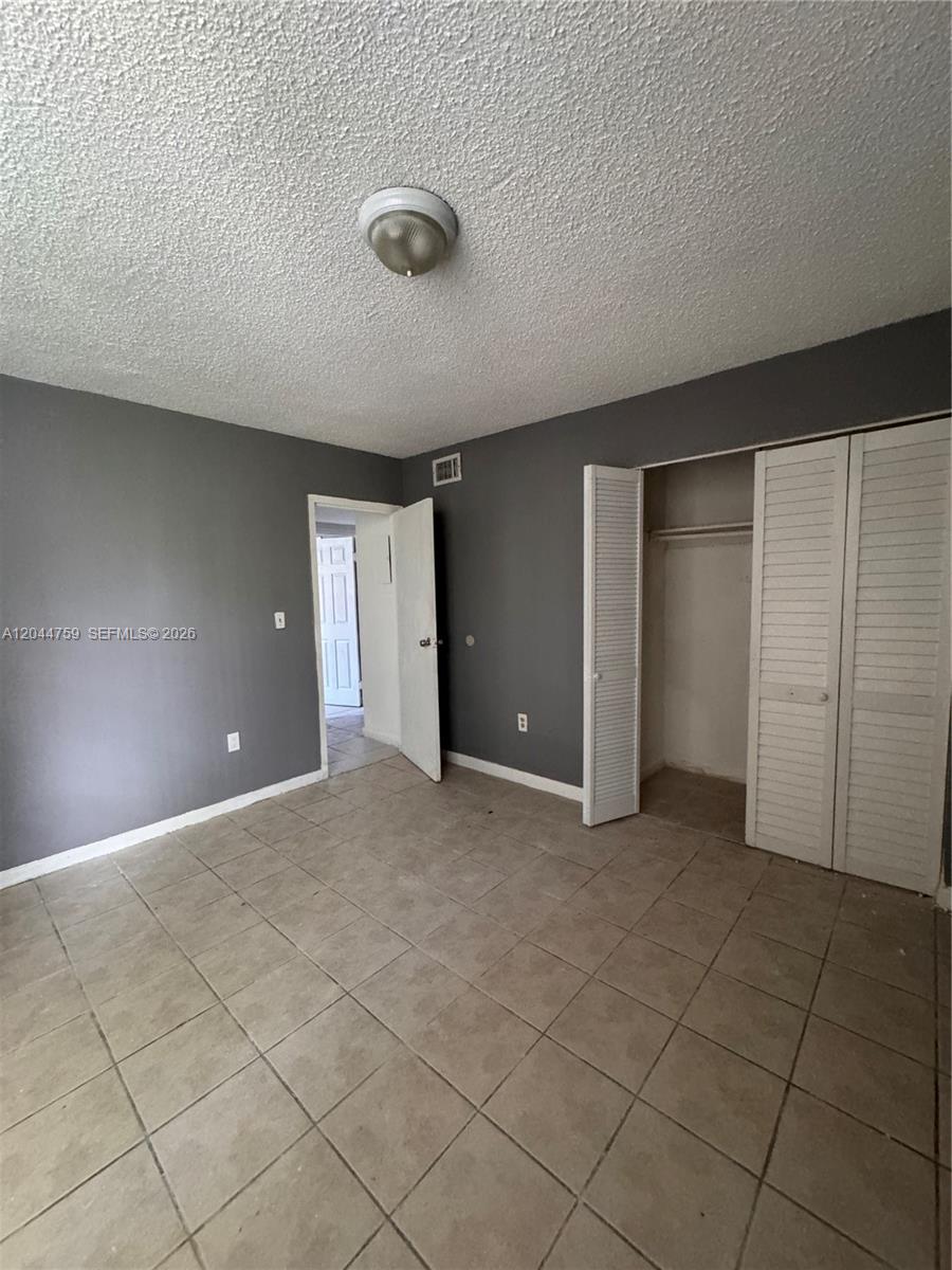 1756 Nw 55th Avenue 101 Property Photo 6