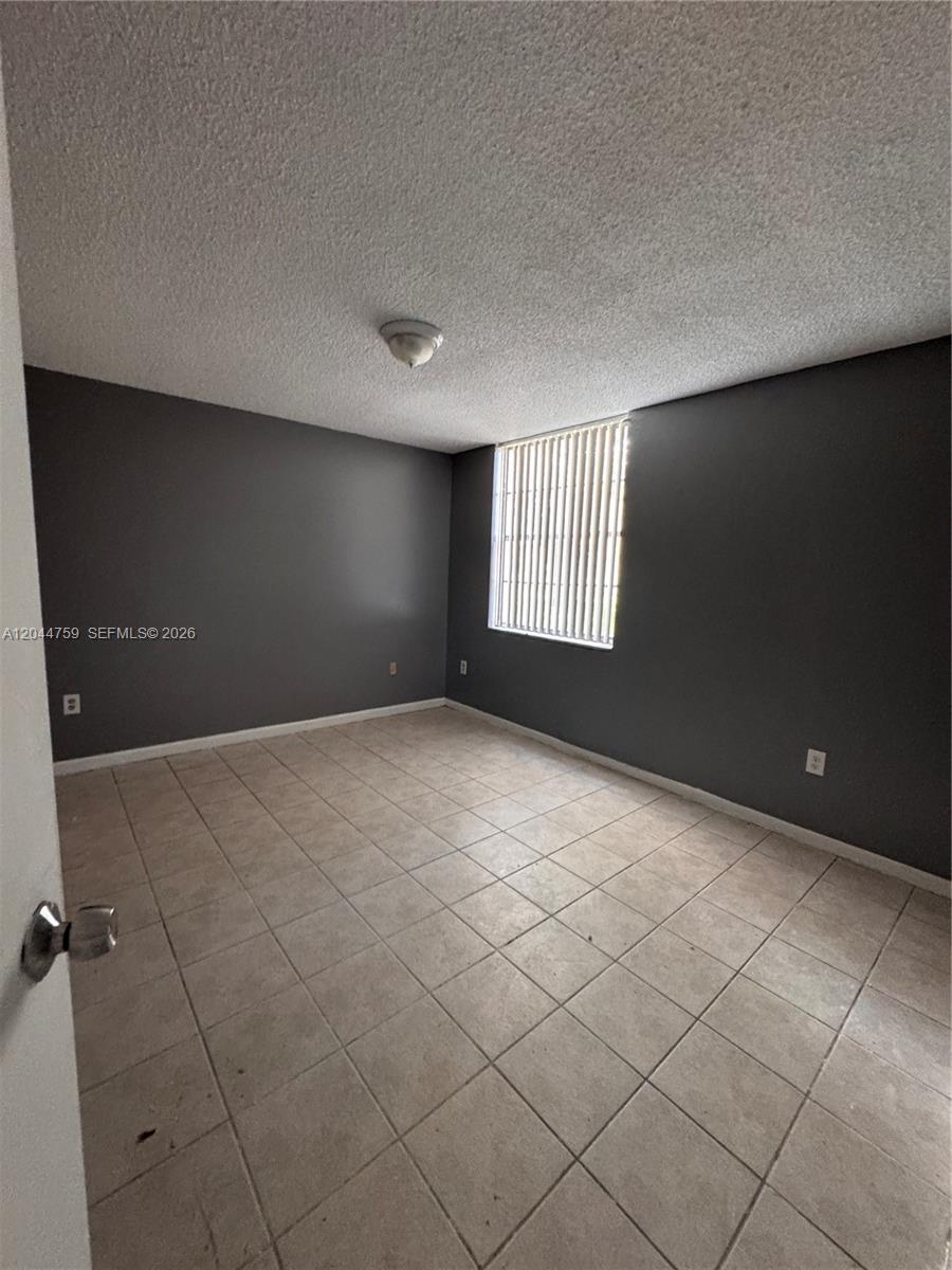 1756 Nw 55th Avenue 101 Property Photo 7