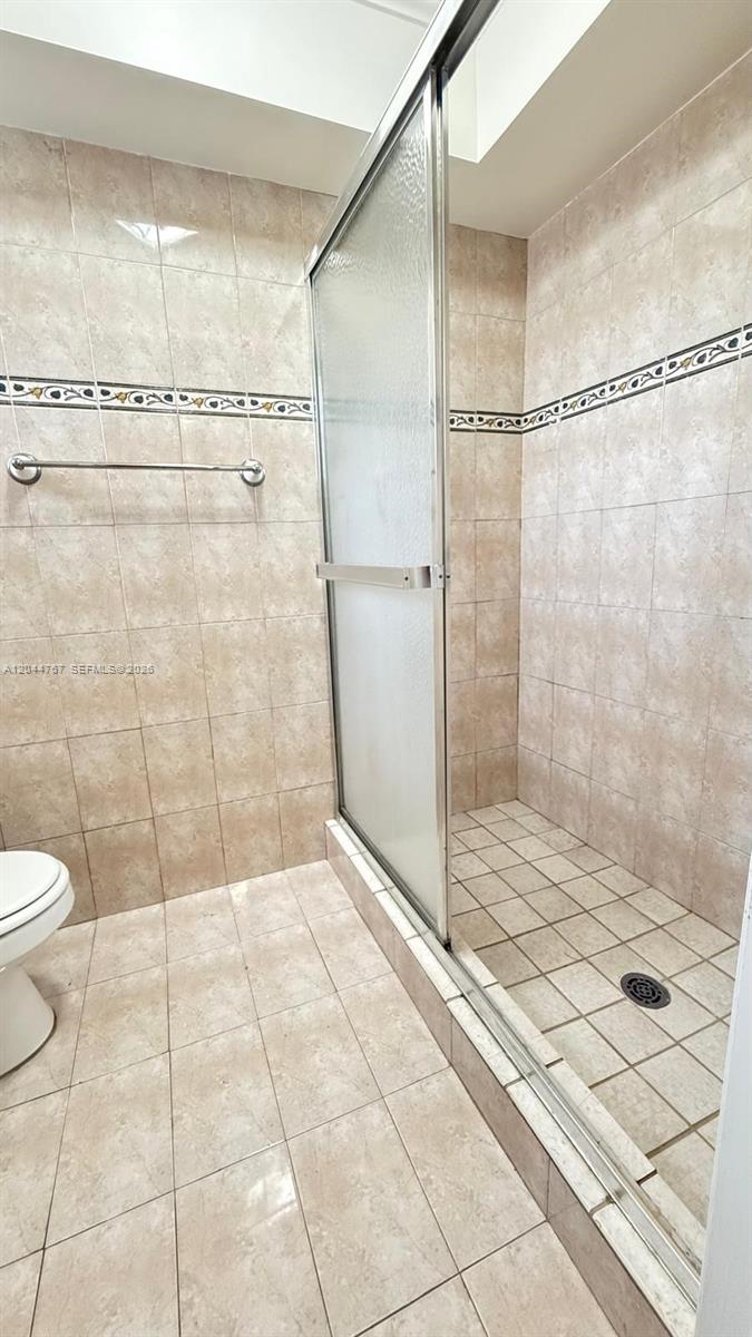 110 Fontainebleau Boulevard 101 Property Photo 15