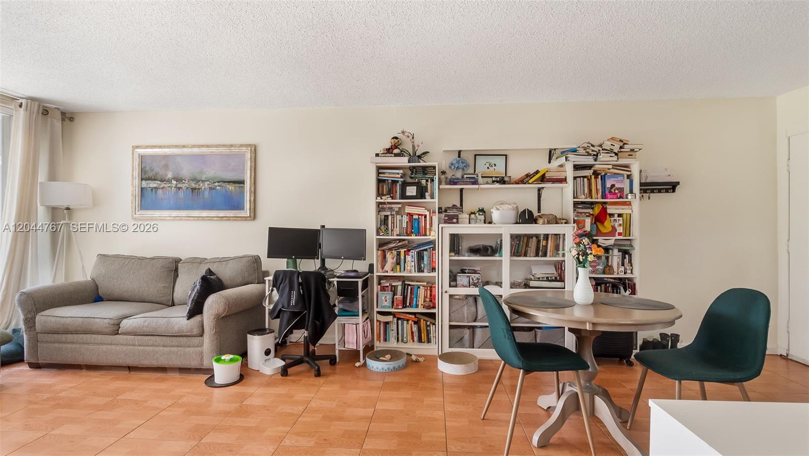 110 Fontainebleau Boulevard 101 Property Photo 23