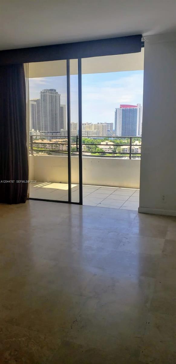 600 Three Islands Boulevard 1218 Property Photo 16
