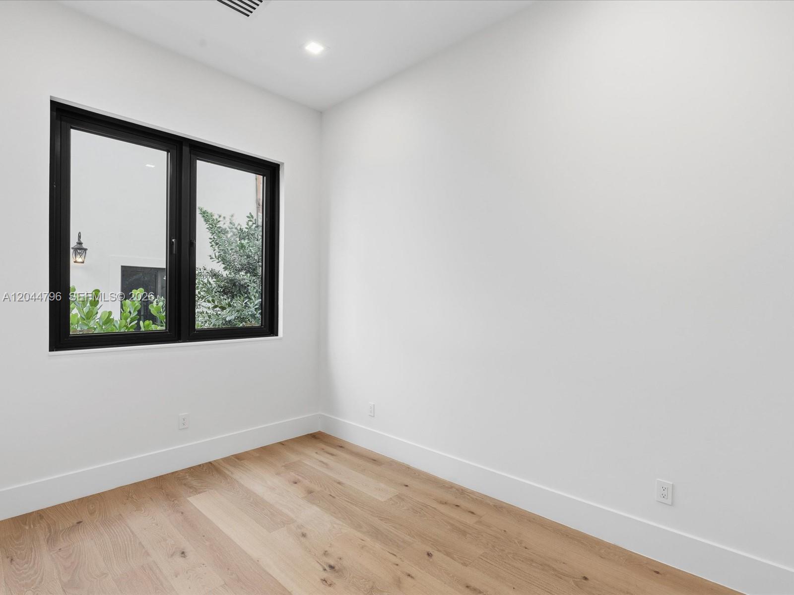 2 Sunset Lane Property Photo 23