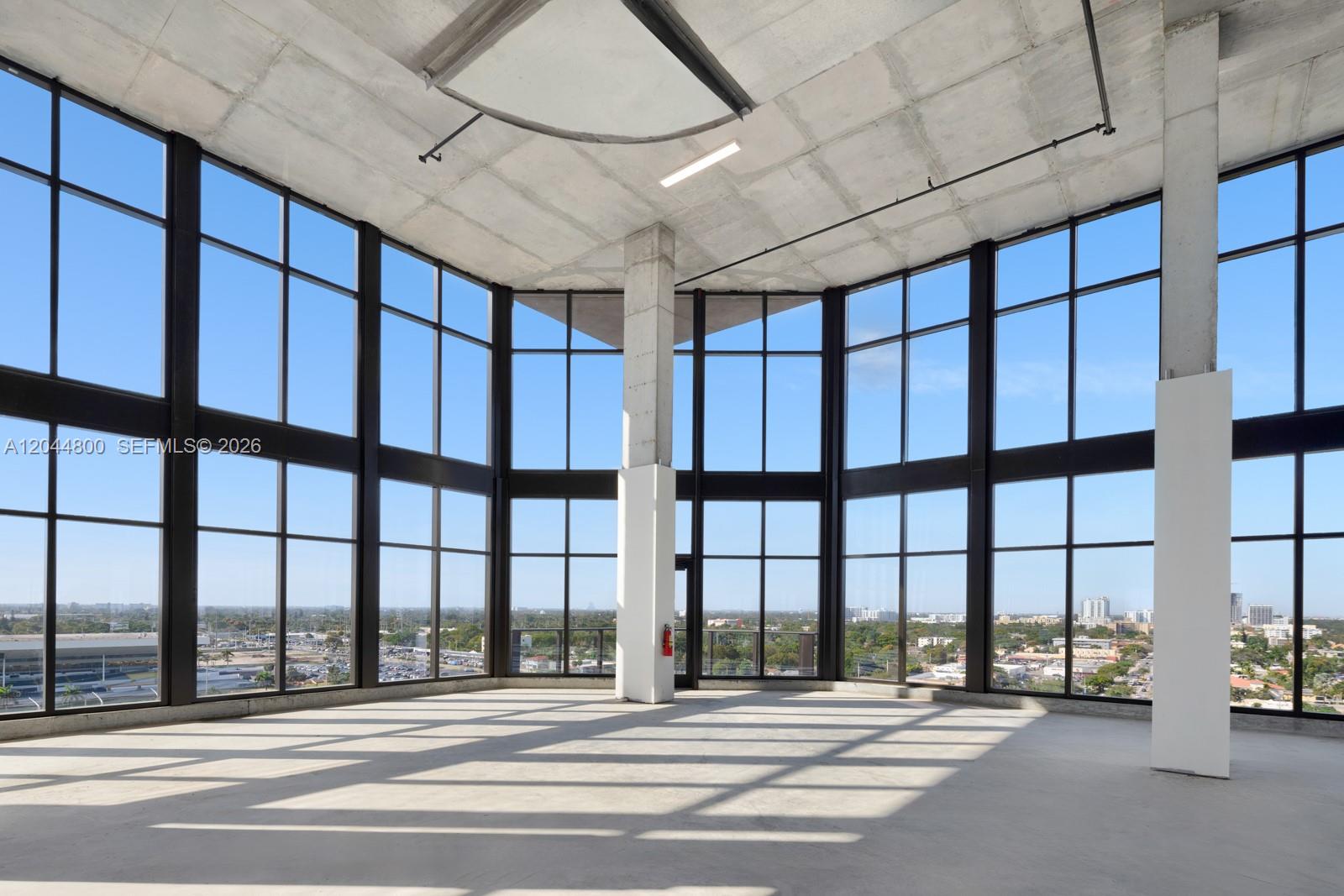 800 N Federal Highway 910 Property Photo 12