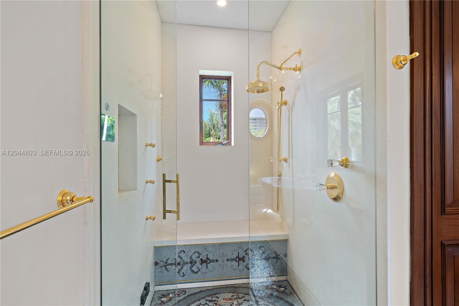 A12044803 Property Photo 45