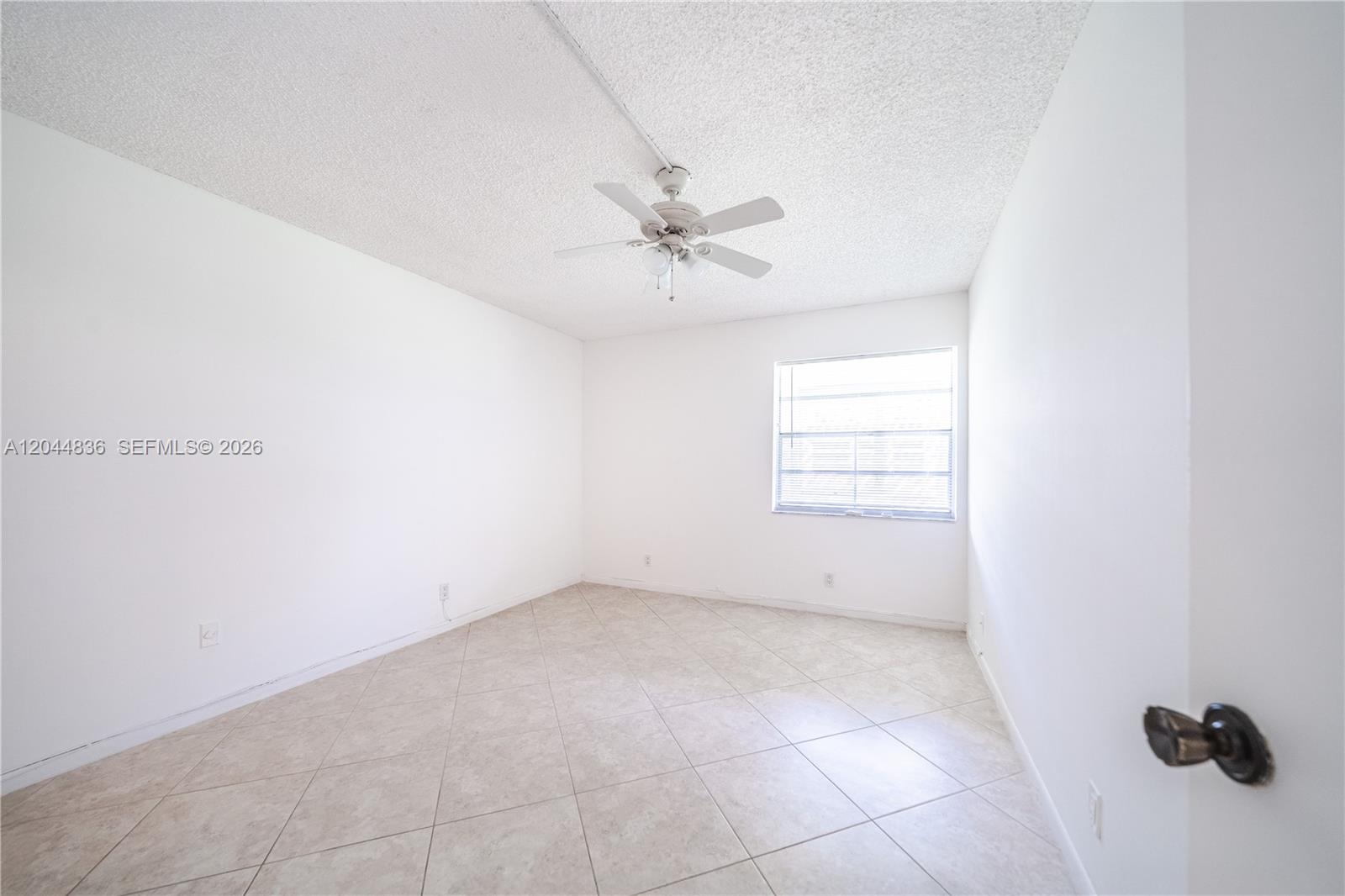 642 N Normandy N 642 Property Photo 23