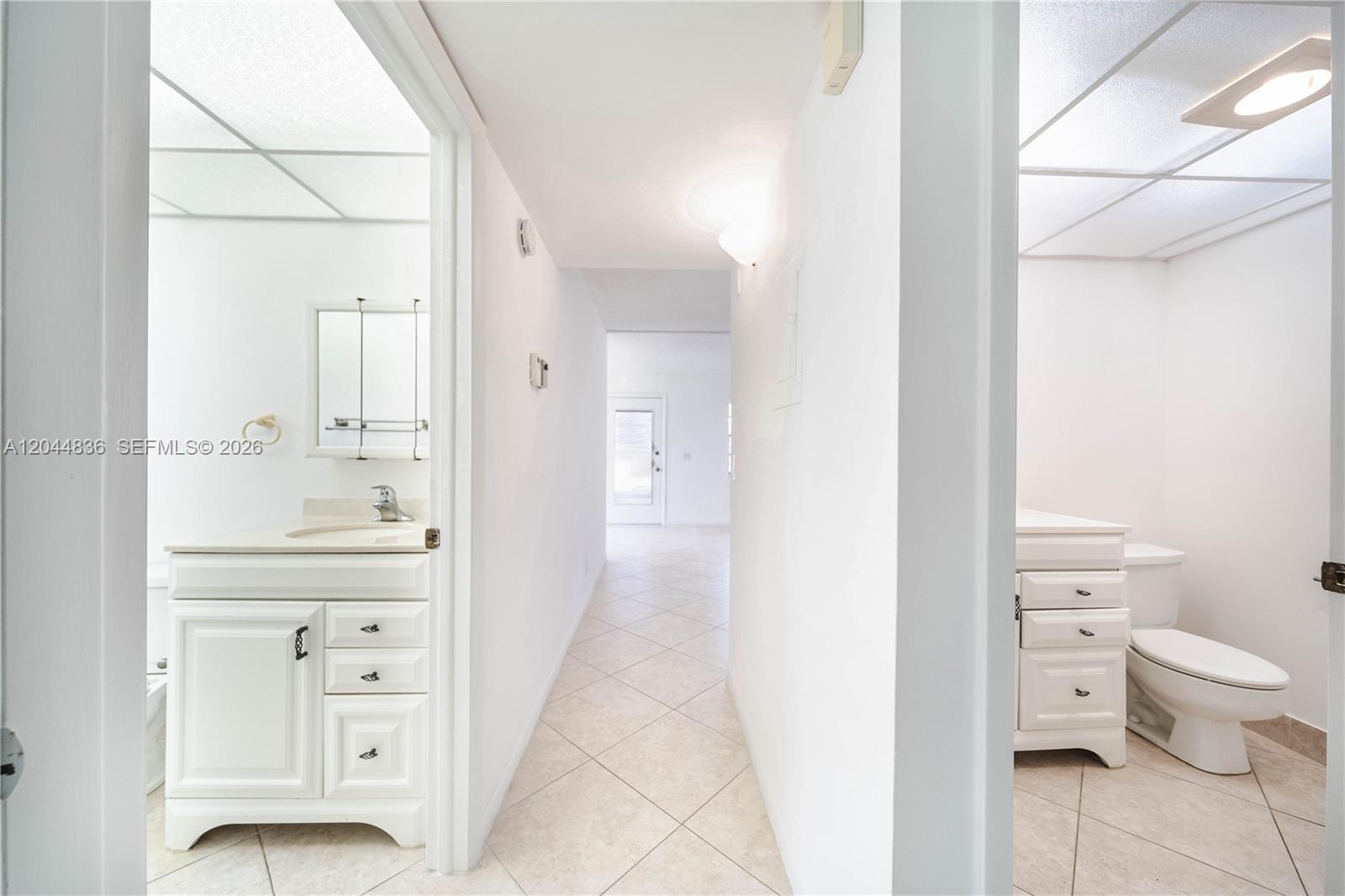 642 N Normandy N 642 Property Photo 28
