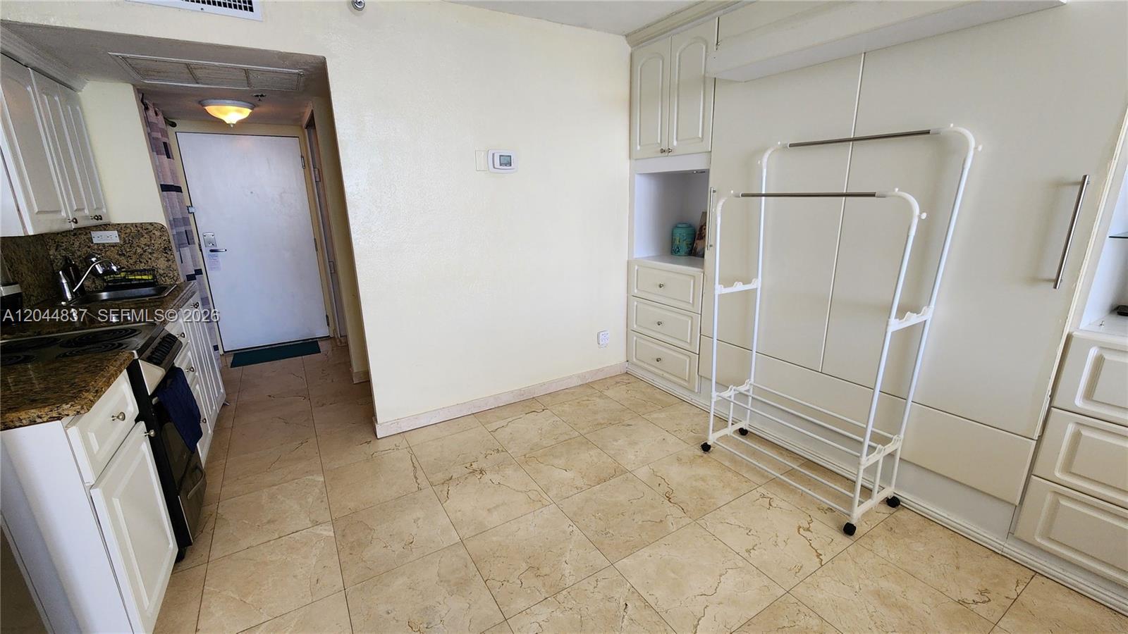19201 E Collins Avenue 345 Property Photo 3