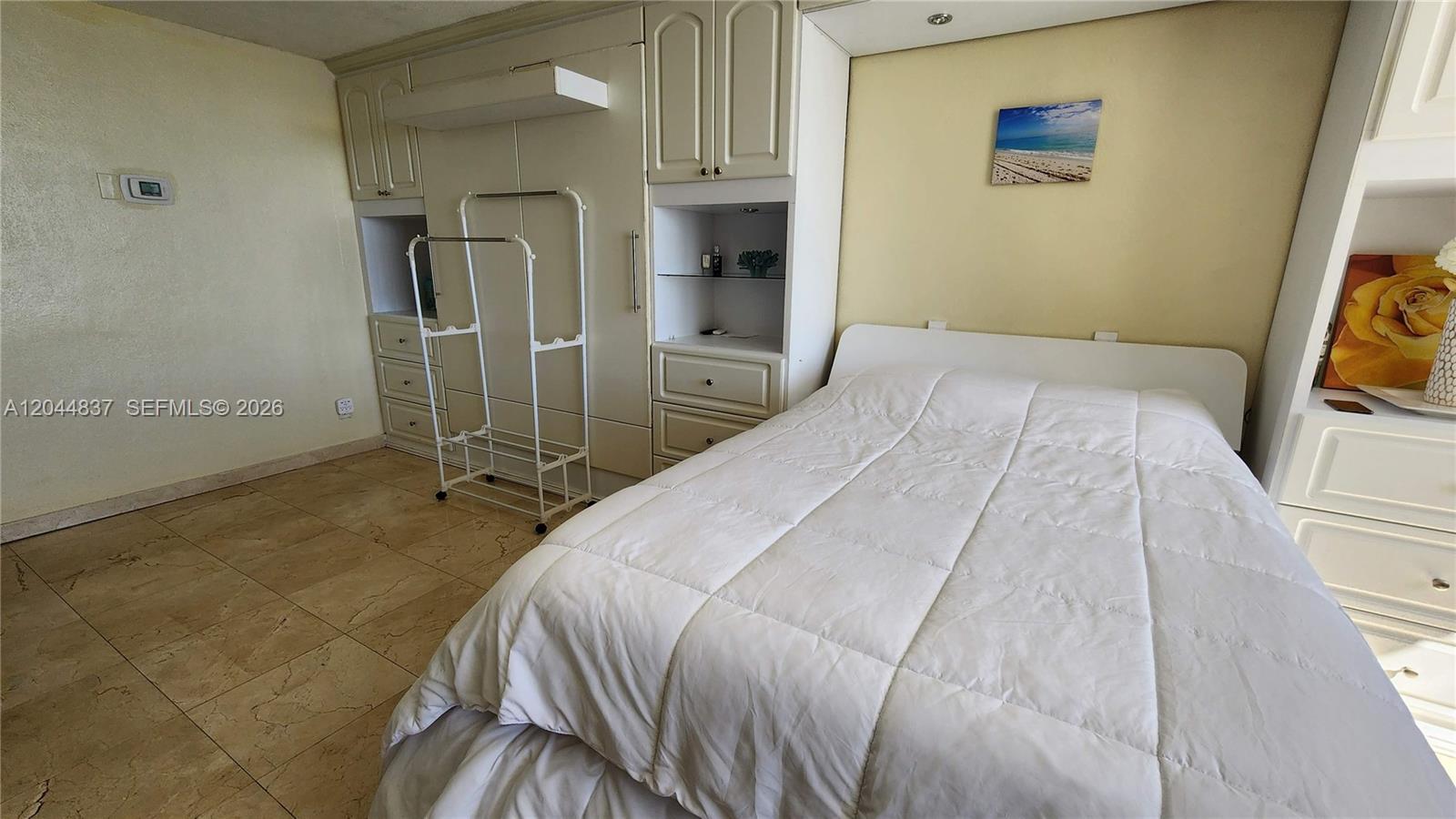 19201 E Collins Avenue 345 Property Photo 4