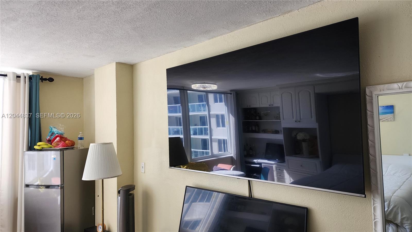 19201 E Collins Avenue 345 Property Photo 6