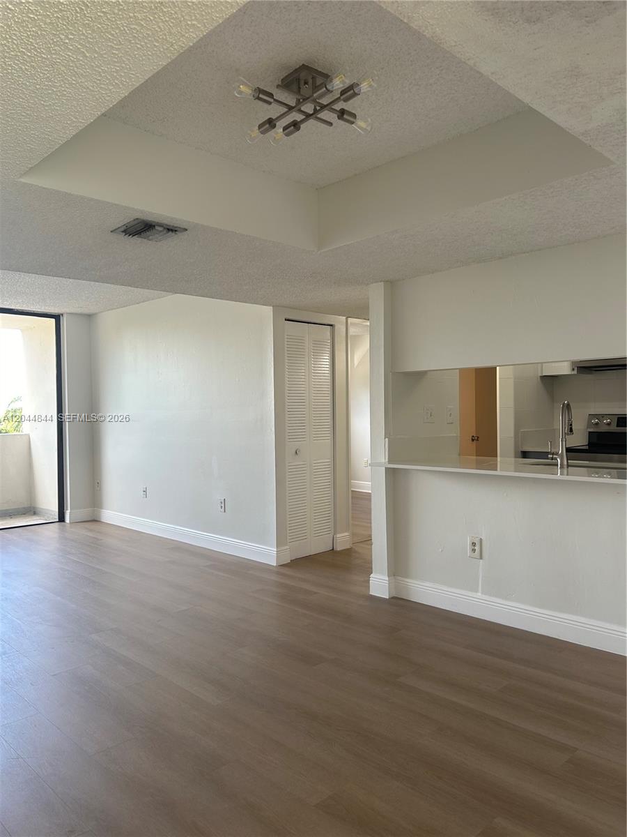 A12044844 Property Photo 8