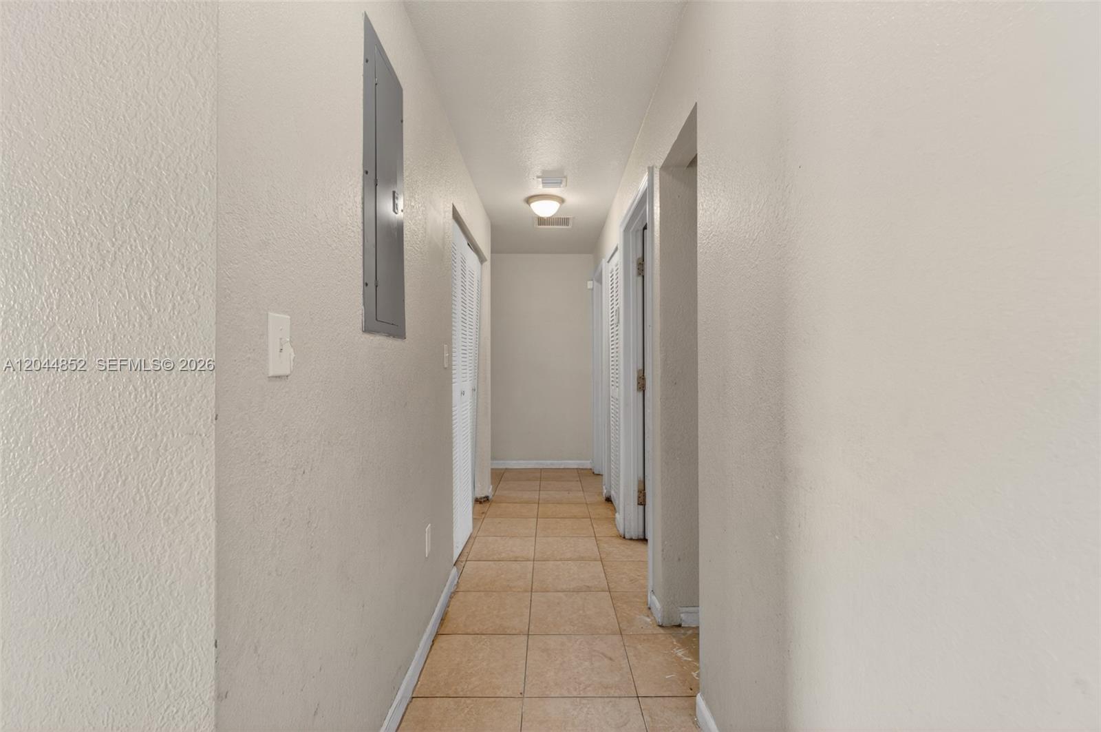 812 Nw 70th Street Property Photo 9