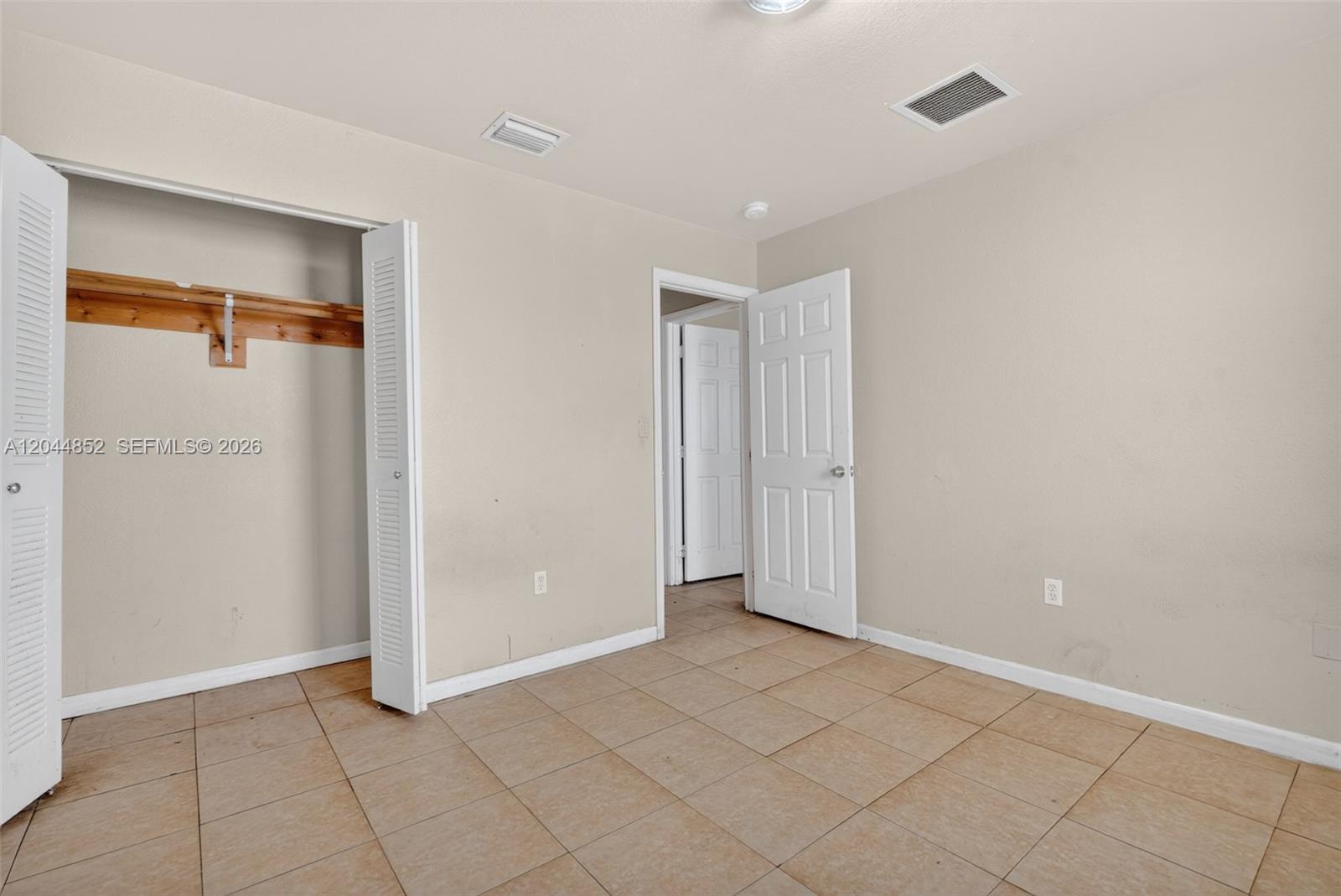 812 Nw 70th Street Property Photo 20