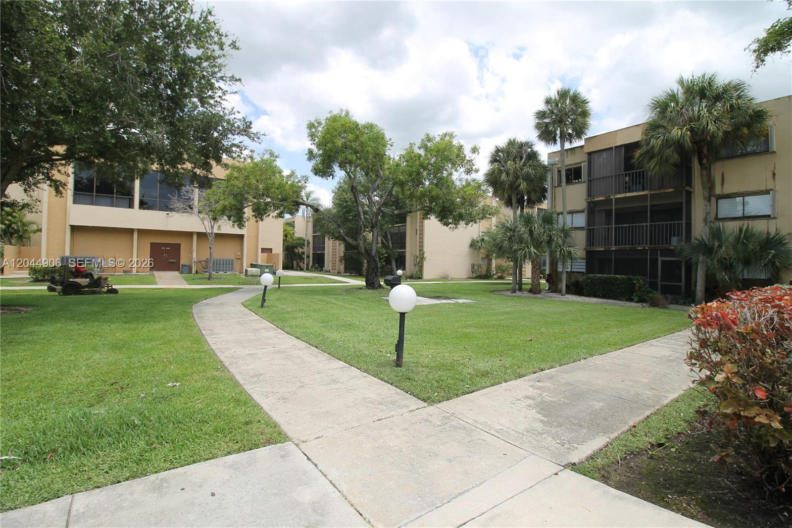 8415 Sw 107th Avenue 359w Property Photo 14