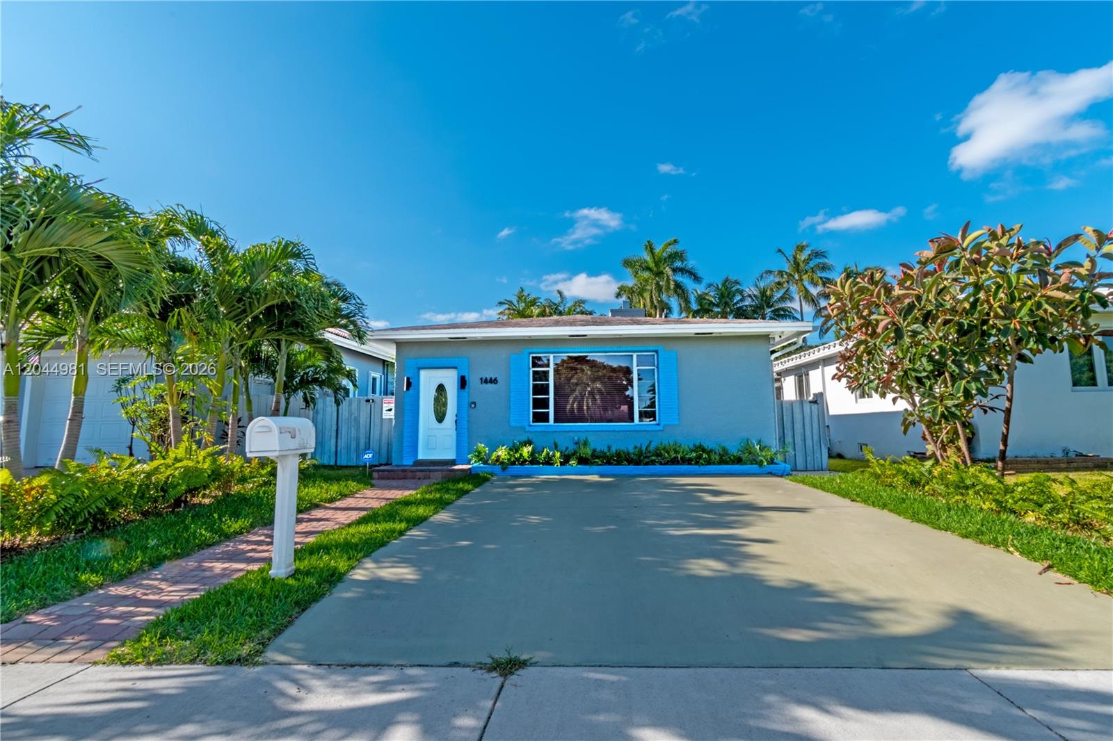 1446 Hollywood Boulevard Property Photo 8