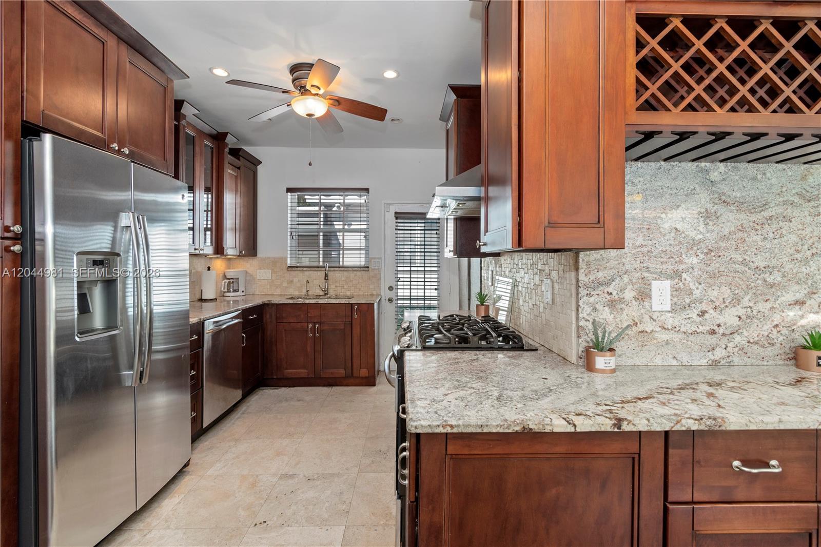 1446 Hollywood Boulevard Property Photo 13