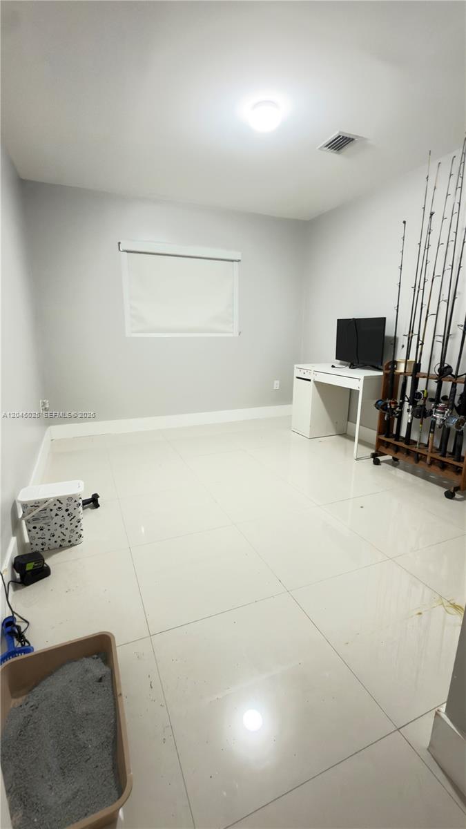 920 Nw 65th Street Property Photo 12