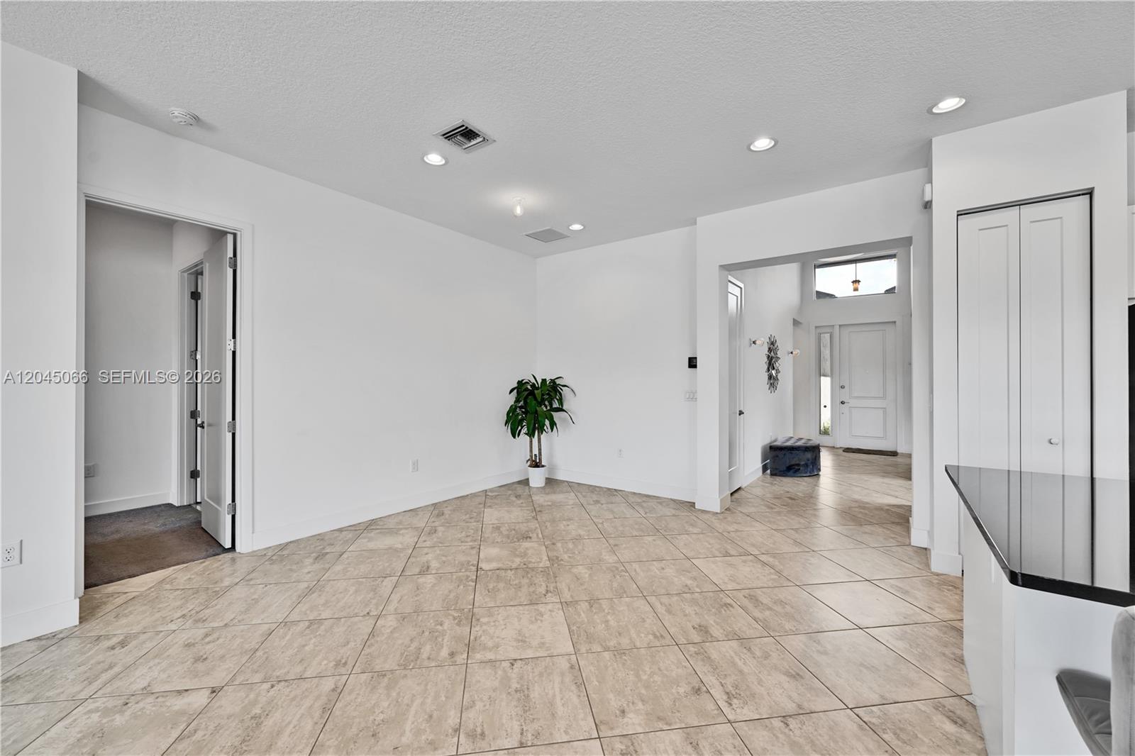 9706 Celtic Sea Lane Property Photo 2