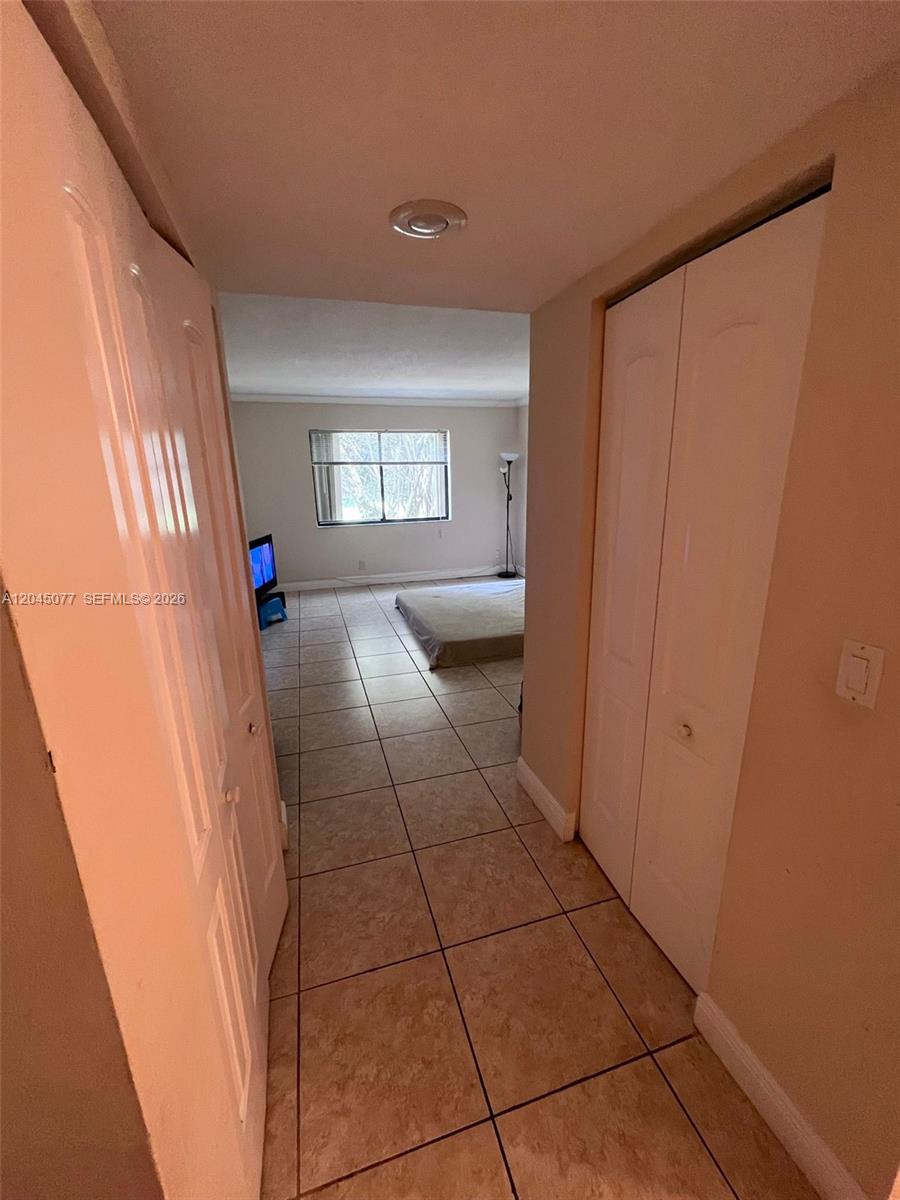 197 Lakeview Drive 105 Property Photo 17