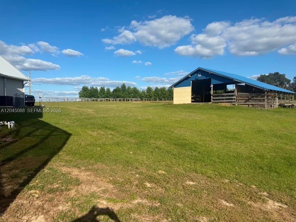 24920 Se Highway 450 Property Photo 22
