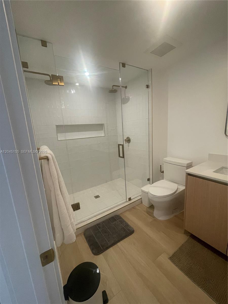 90 Ne 32 819 Property Photo 14