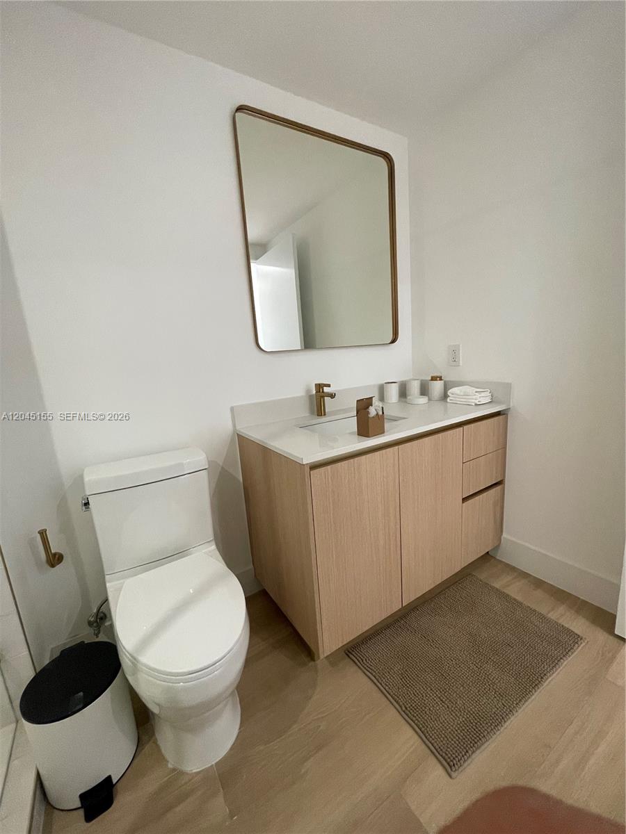 90 Ne 32 819 Property Photo 16