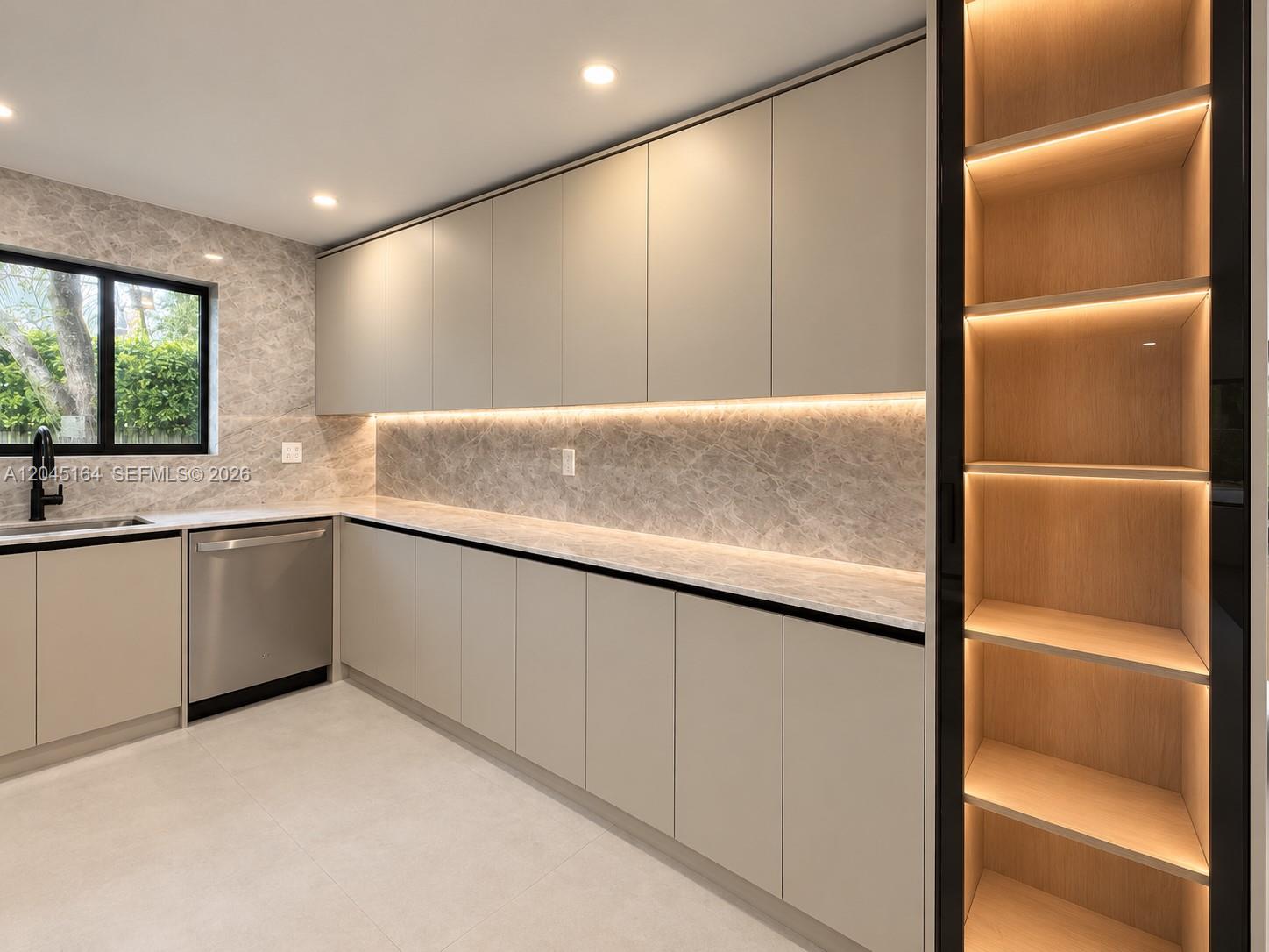 2 Ne 91st Street Property Photo 4
