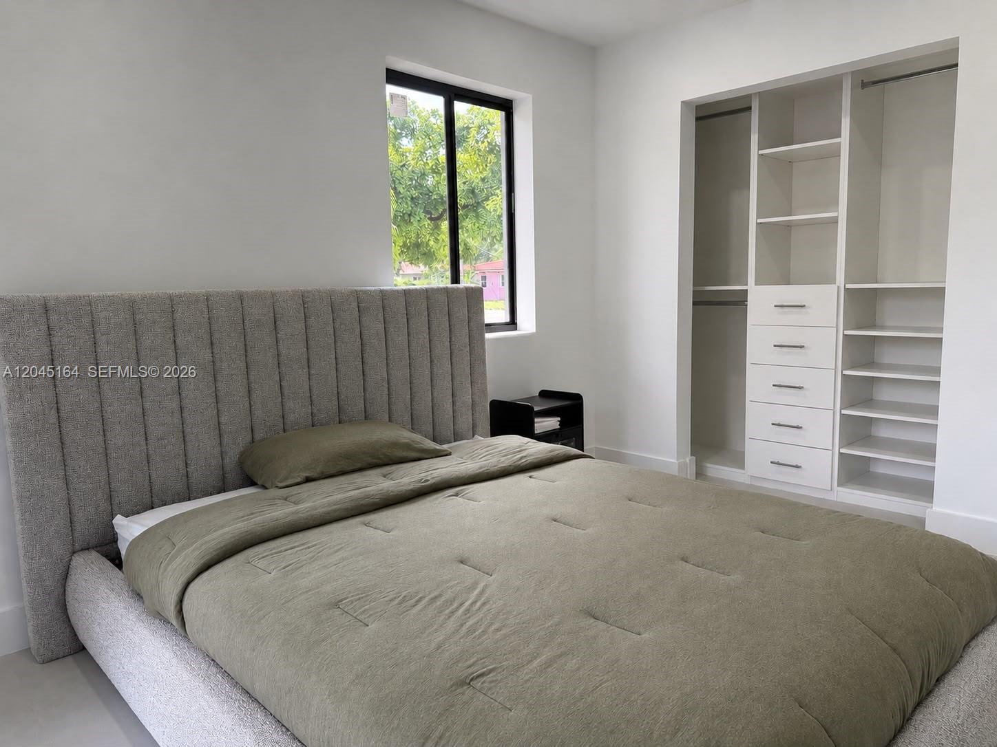 2 Ne 91st Street Property Photo 14