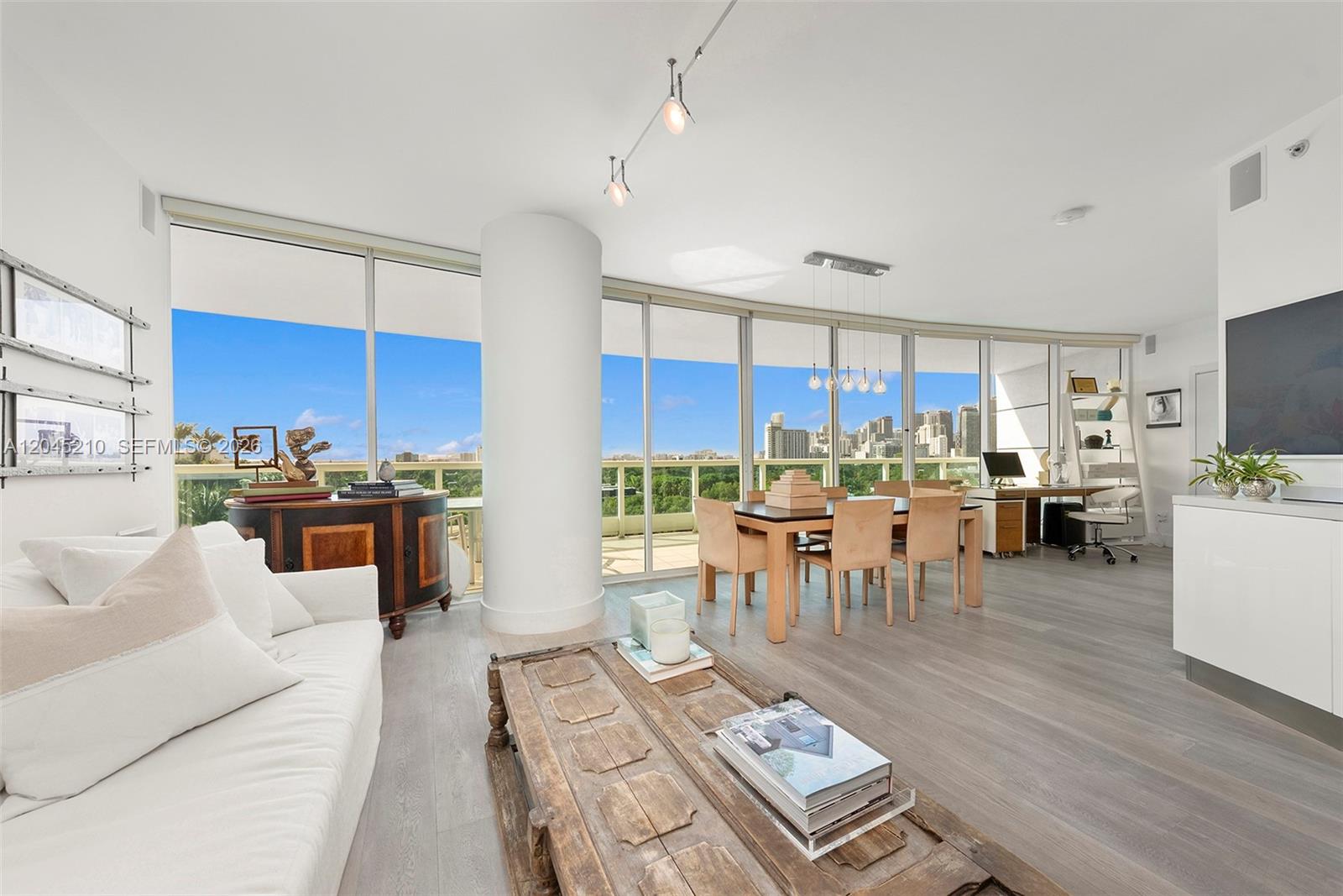 2127 Brickell Avenue 1006 Property Photo 10