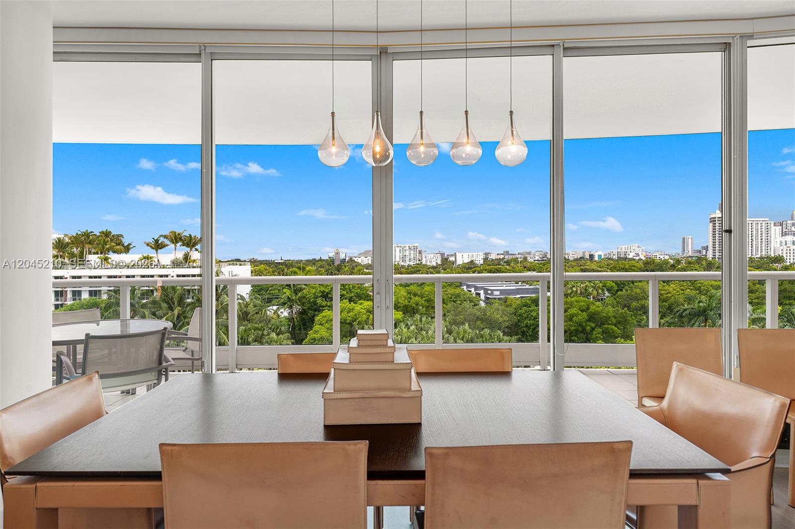 2127 Brickell Avenue 1006 Property Photo 14