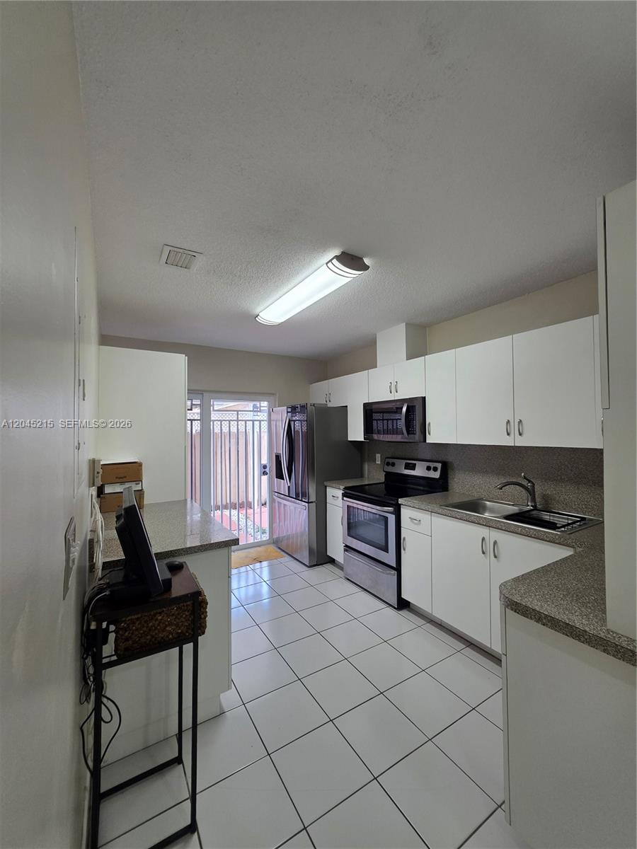 8905 Nw 121 Street 0 Property Photo 10