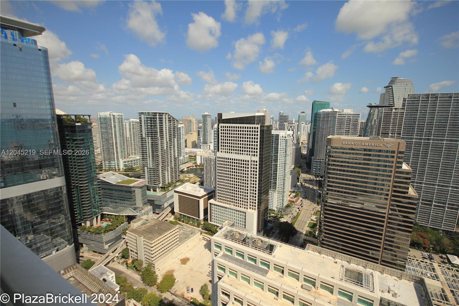 950 Brickell Bay Drive 5002 Property Photo 26
