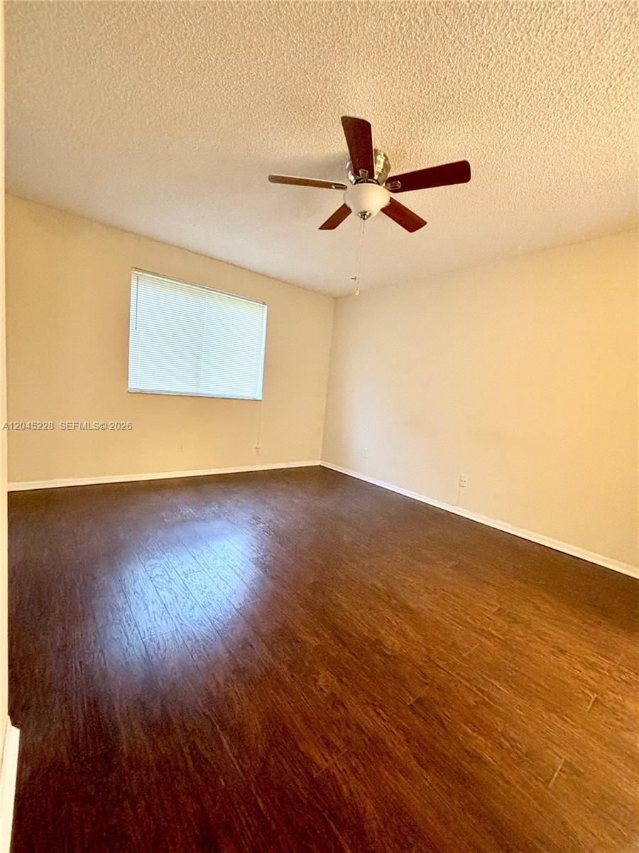 1040 Coral Club Drive 1040 Property Photo 10