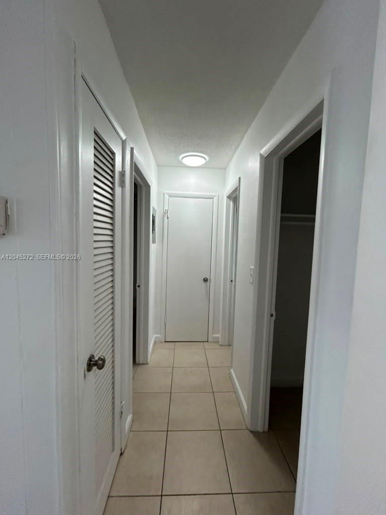 2435 Van Buren Street Apt 1b Property Photo 8