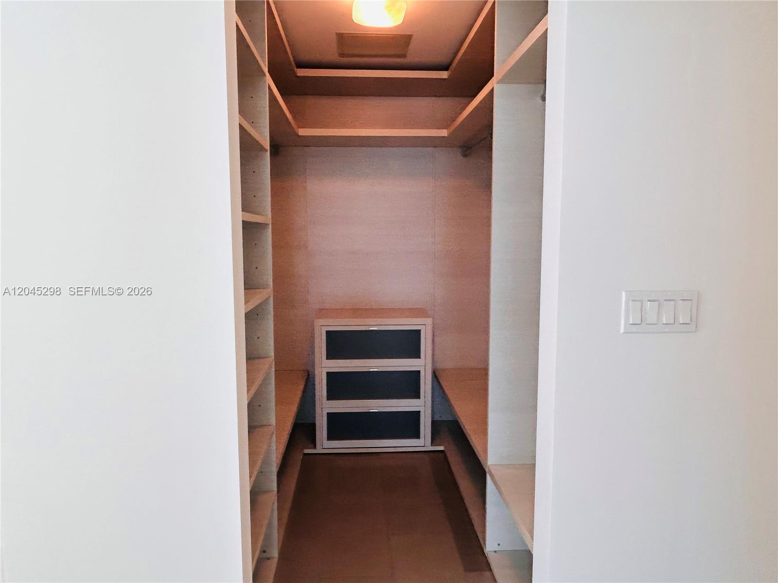 88 Sw 7th Street 1511 Property Photo 12