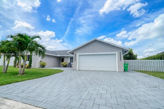 15810 N Wind Circle Property Photo 1
