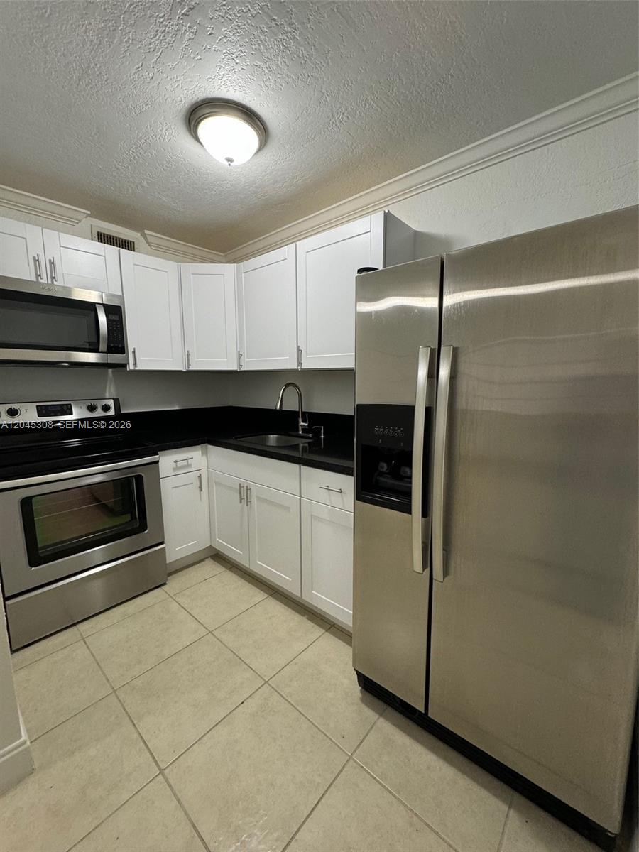 11195 Sw 1st Street 314 Property Photo 10