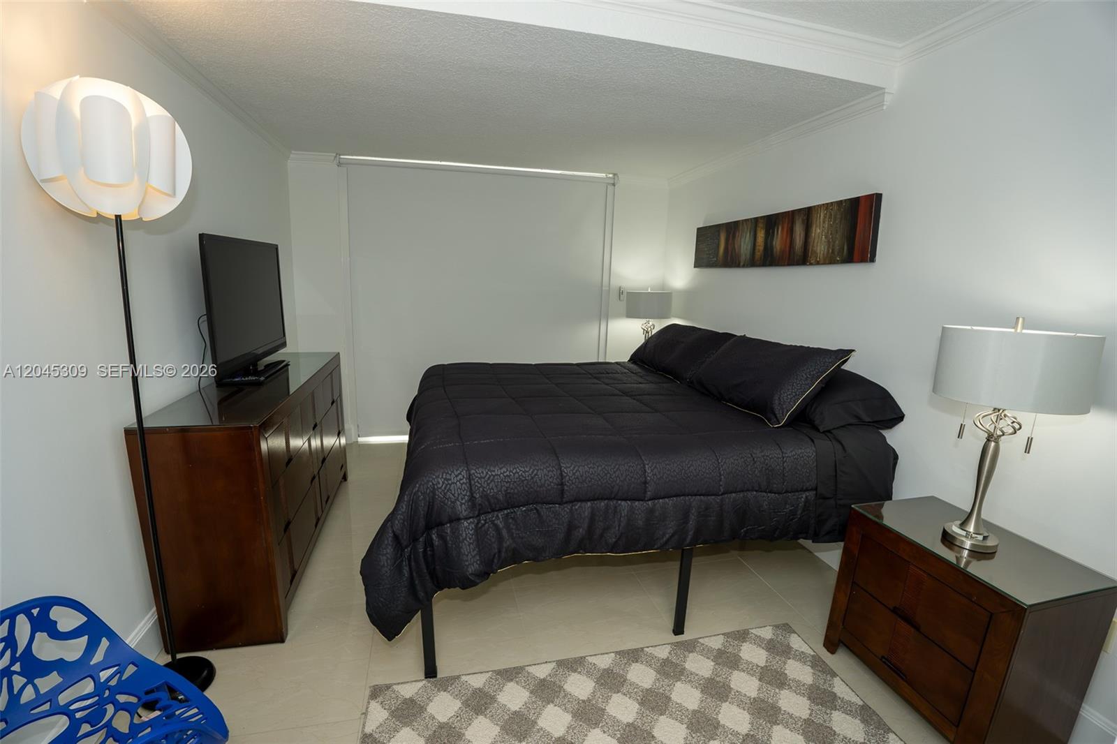 2951 S Bayshore Drive 716 Property Photo 4