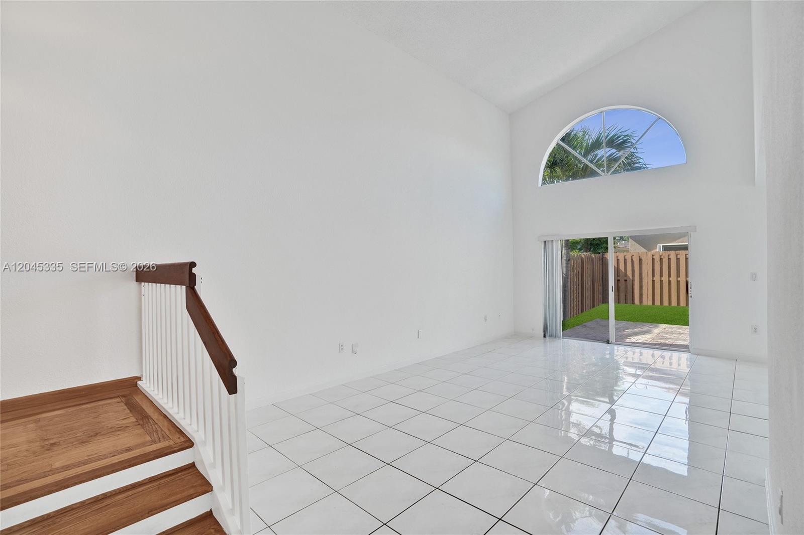 9921 Nw 31st Street 9921 Property Photo 5