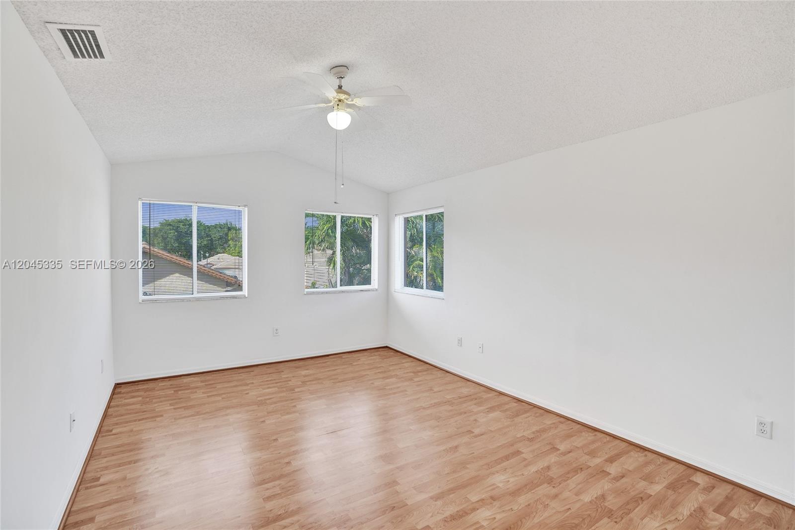 9921 Nw 31st Street 9921 Property Photo 16