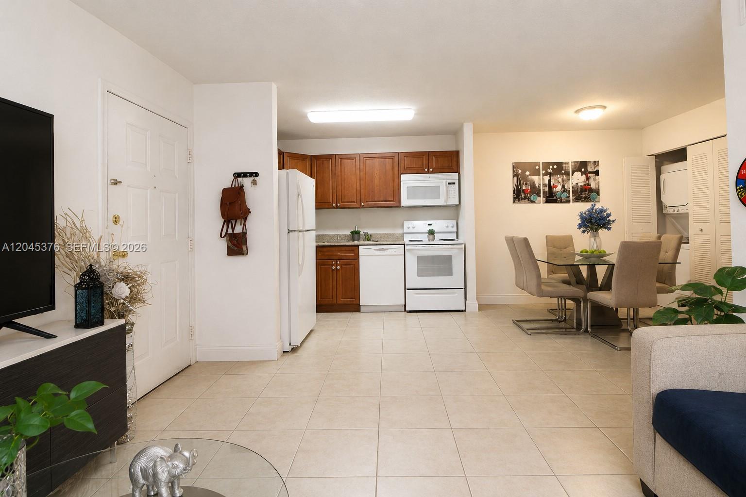 7090 Nw 179th Street 108 Property Photo 4