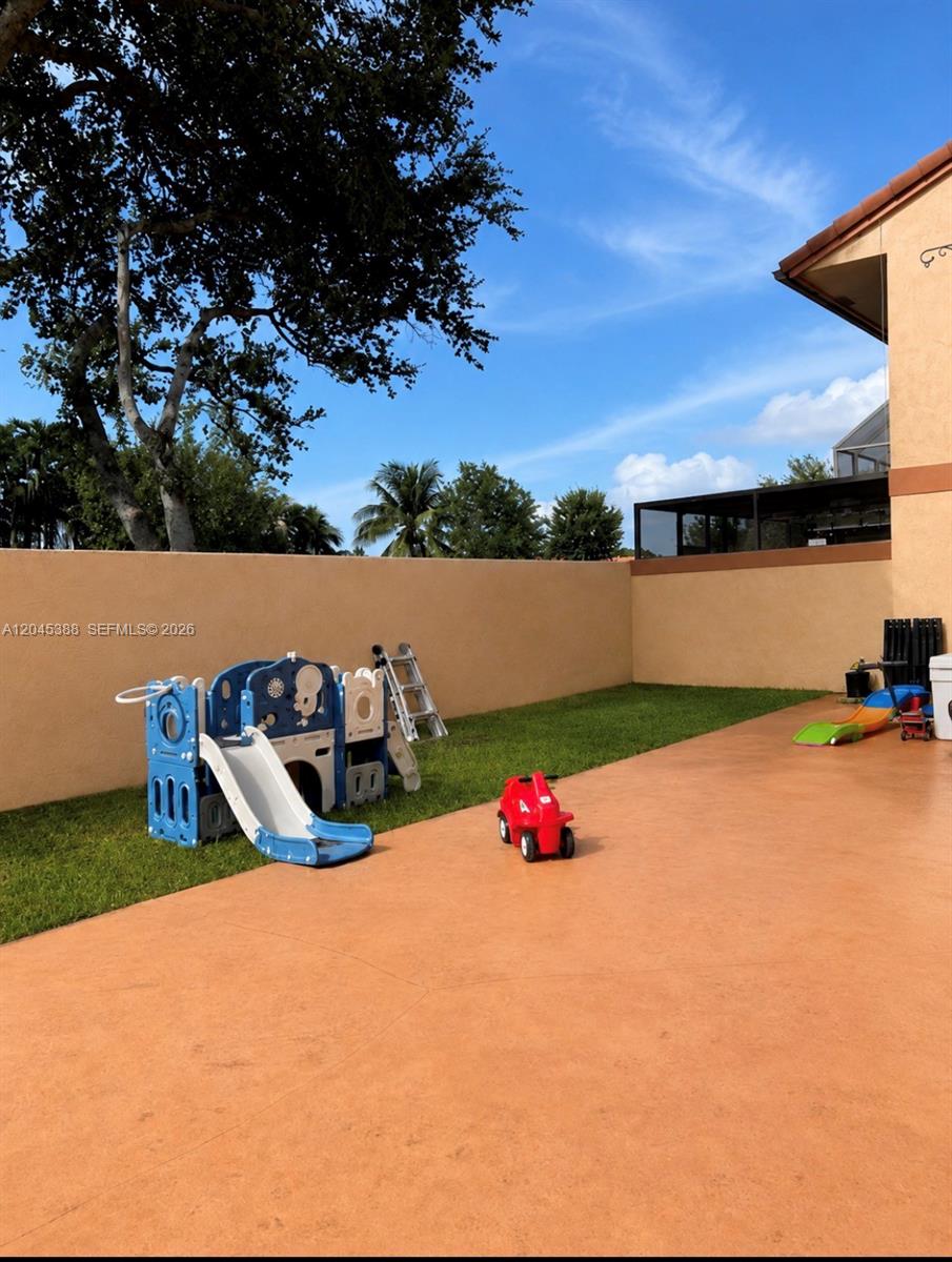 11331 Sw 9th Court Property Photo 11