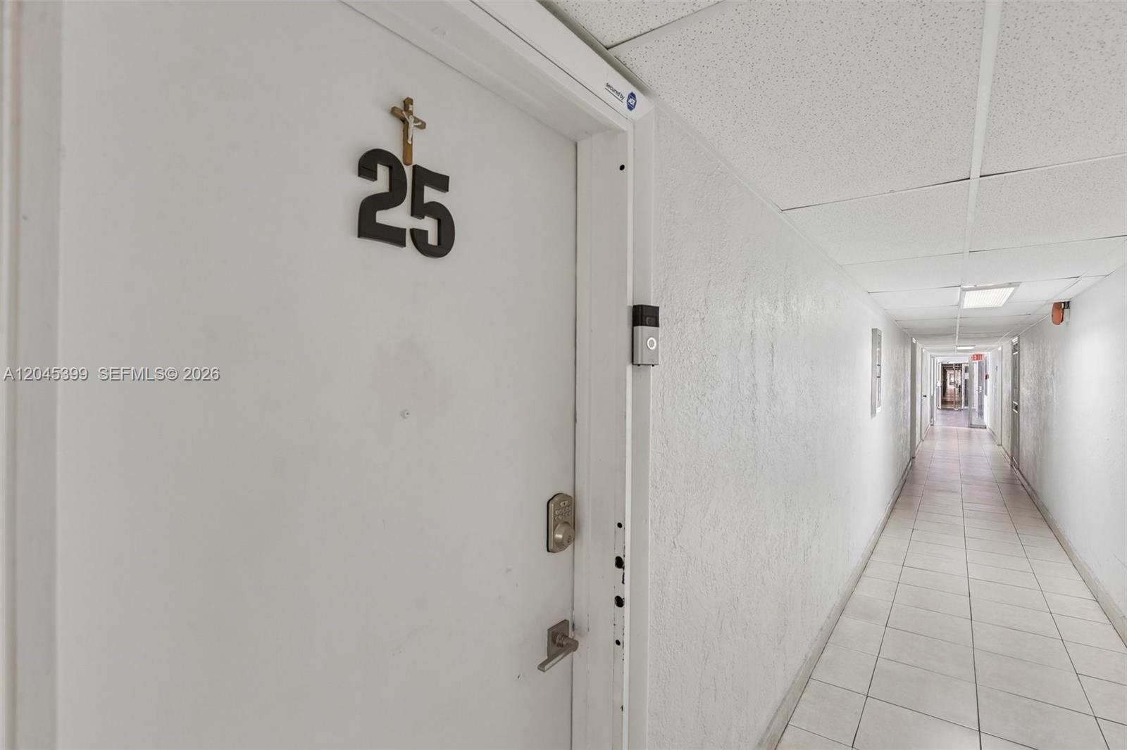 1300 W 53rd Street 25 Property Photo 3