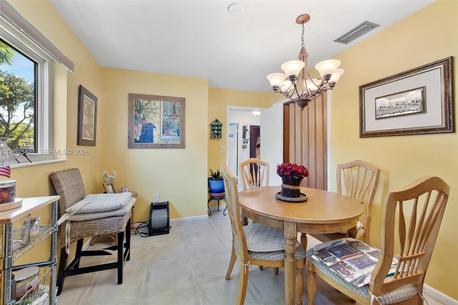 13776 Kendale Lakes Drive Property Photo 9